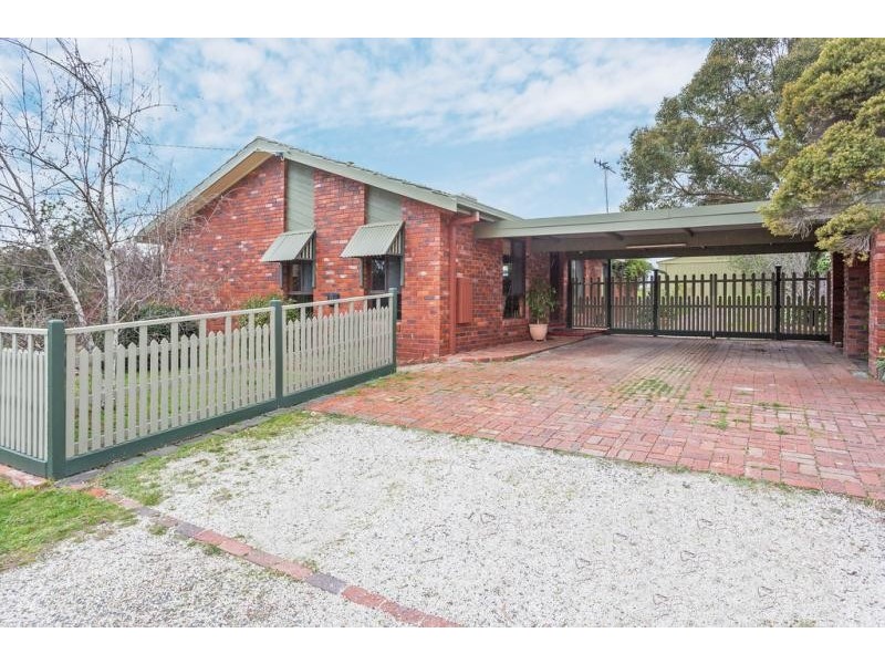 51 Inglewood Street, Golden Square VIC 3555