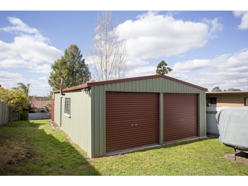 63 Eaglehawk Road, Bendigo VIC 3550