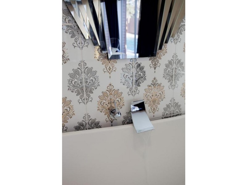 5 Bettys Avenue, Junortoun VIC 3551