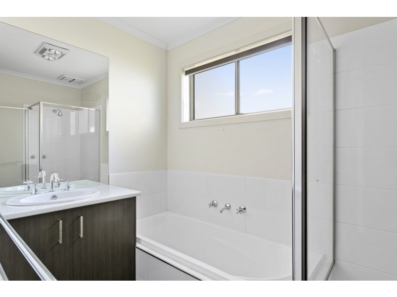 4/25 Albert Street, West Bendigo VIC 3550