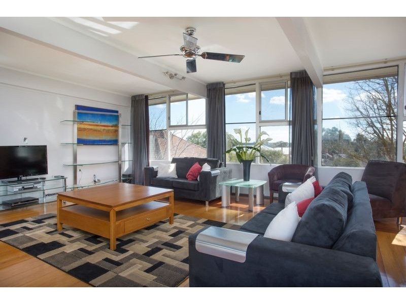 20 Harkness Street, Quarry Hill VIC 3550