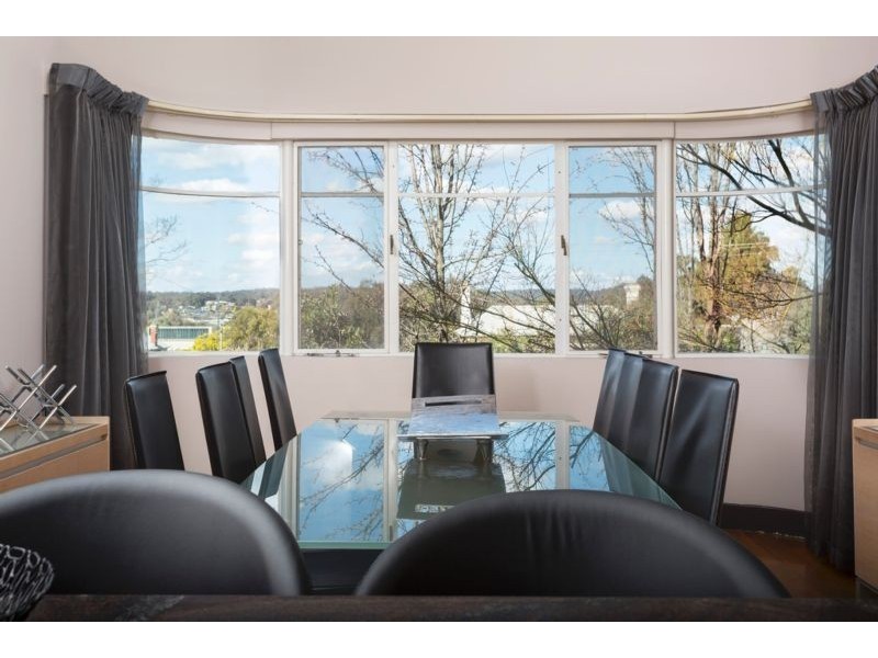 20 Harkness Street, Quarry Hill VIC 3550