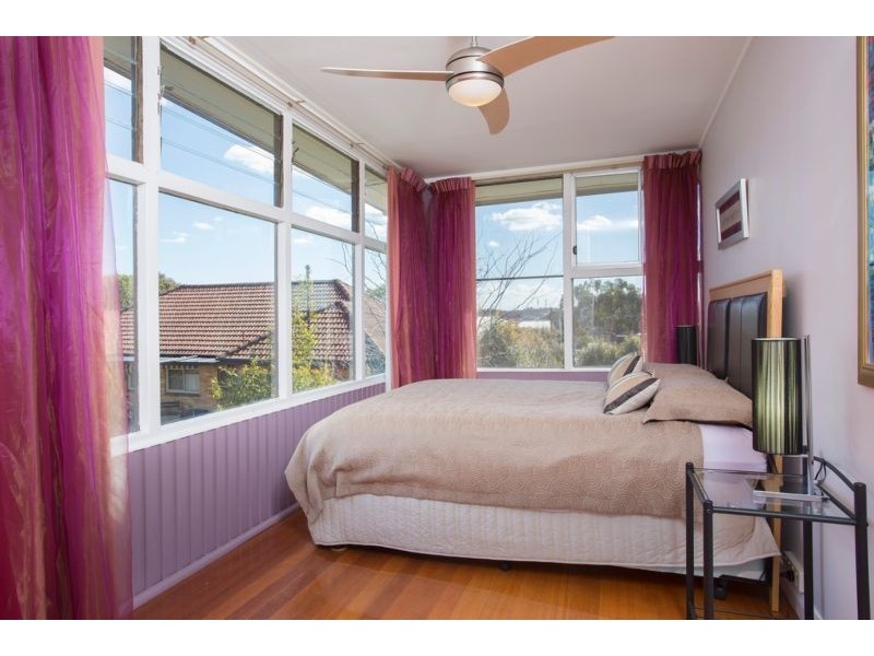 20 Harkness Street, Quarry Hill VIC 3550