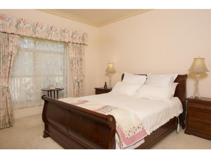 4 George Terrace, Junortoun VIC 3551