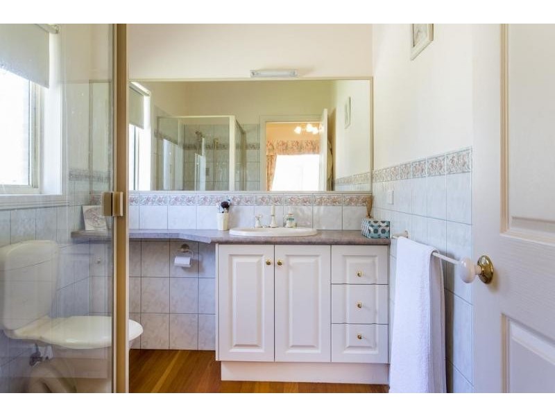 4 George Terrace, Junortoun VIC 3551