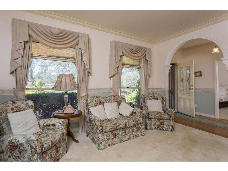 4 George Terrace, Junortoun VIC 3551