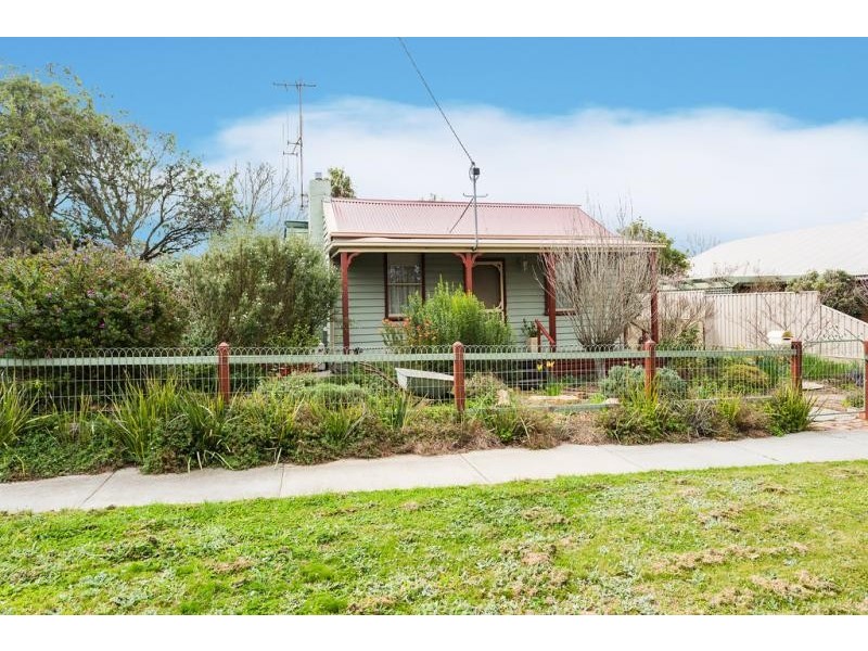 36 Booth Street, Golden Square VIC 3555