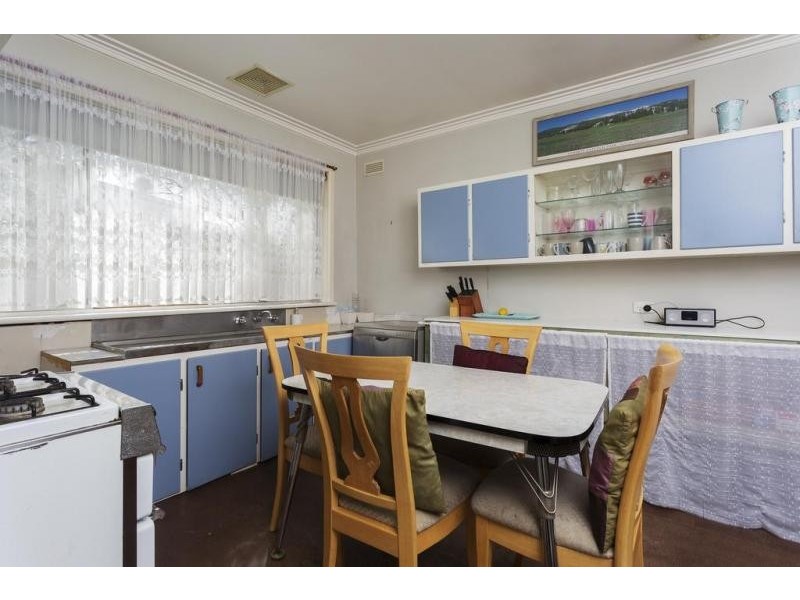 36 Booth Street, Golden Square VIC 3555