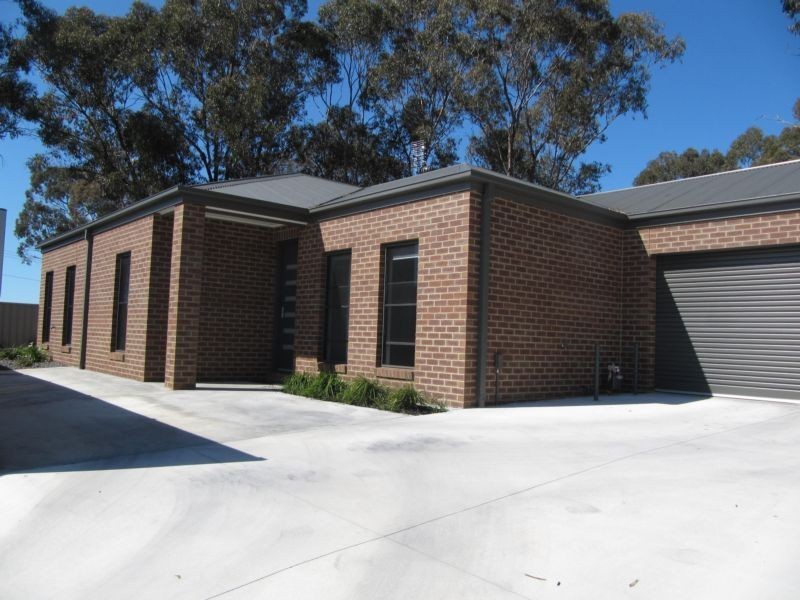 1A Akoonah Drive, Golden Square VIC 3555