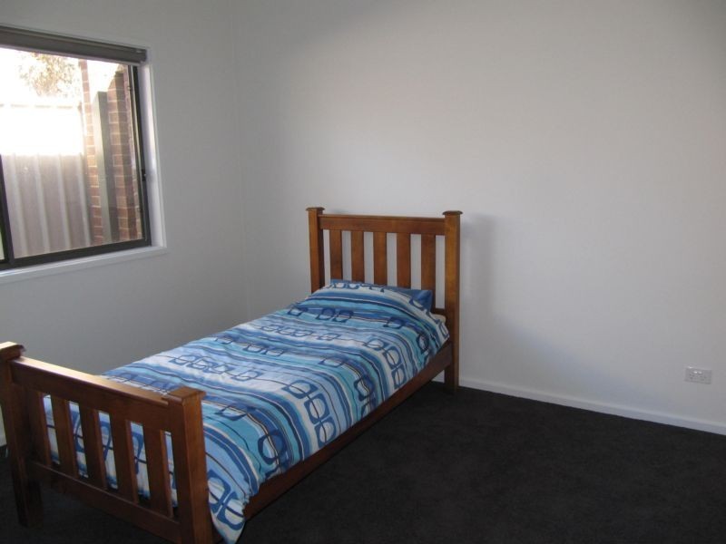 1A Akoonah Drive, Golden Square VIC 3555