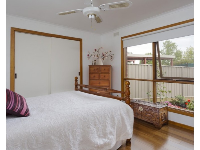 10 Park Avenue, Golden Square VIC 3555