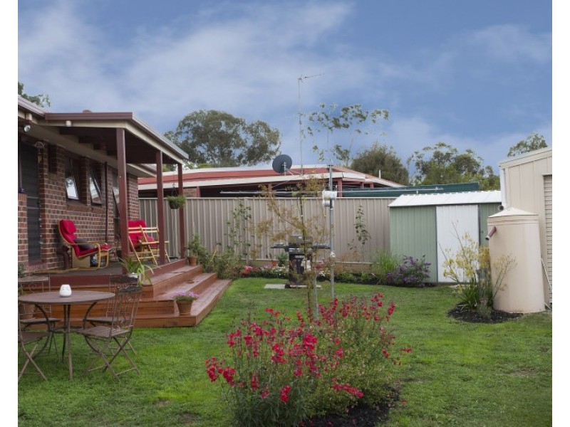 10 Park Avenue, Golden Square VIC 3555