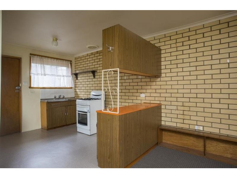 2/26 Yallambee Drive, Kennington VIC 3550