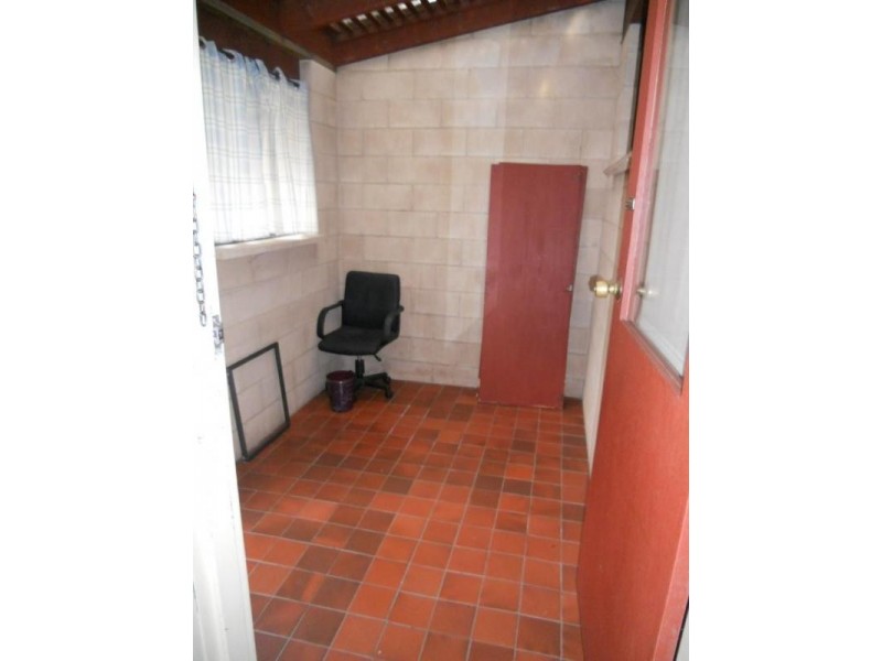 1/74 LOWNDES STREET, Kennington VIC 3550