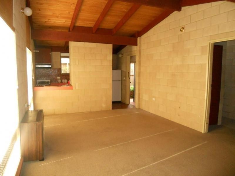 74 LOWNDES ST, Kennington VIC 3550