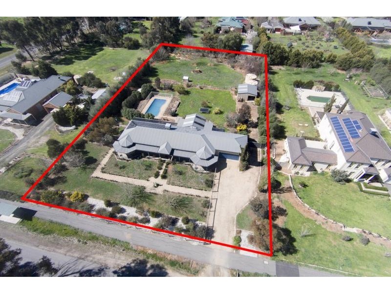 214 Sullivans Road, Strathfieldsaye VIC 3551