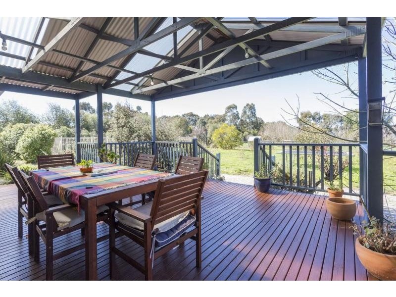 214 Sullivans Road, Strathfieldsaye VIC 3551