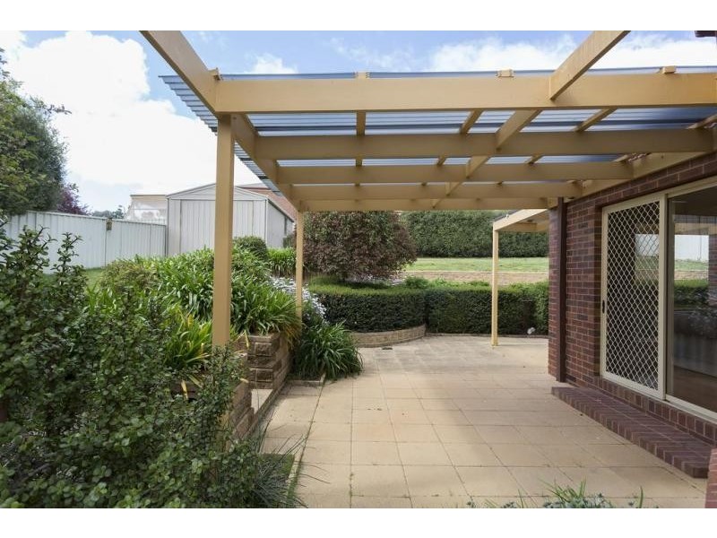 3 Bourke Drive, Strathdale VIC 3550