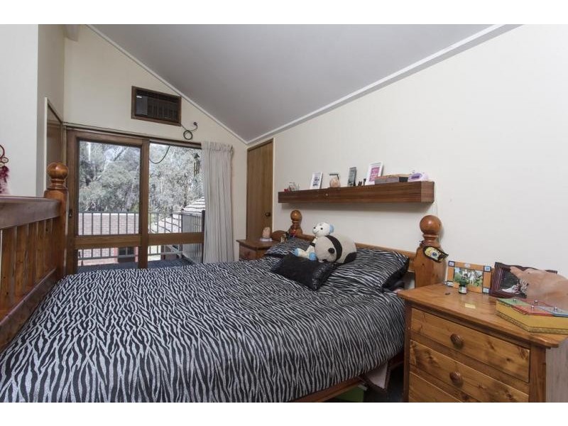 203 Lockwood Road, Kangaroo Flat VIC 3555