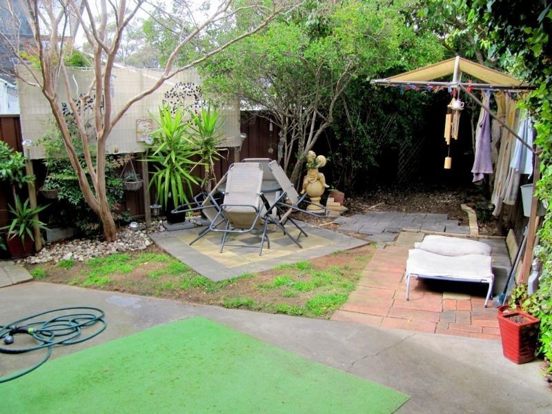 4 Reception Avenue, Strathdale VIC 3550