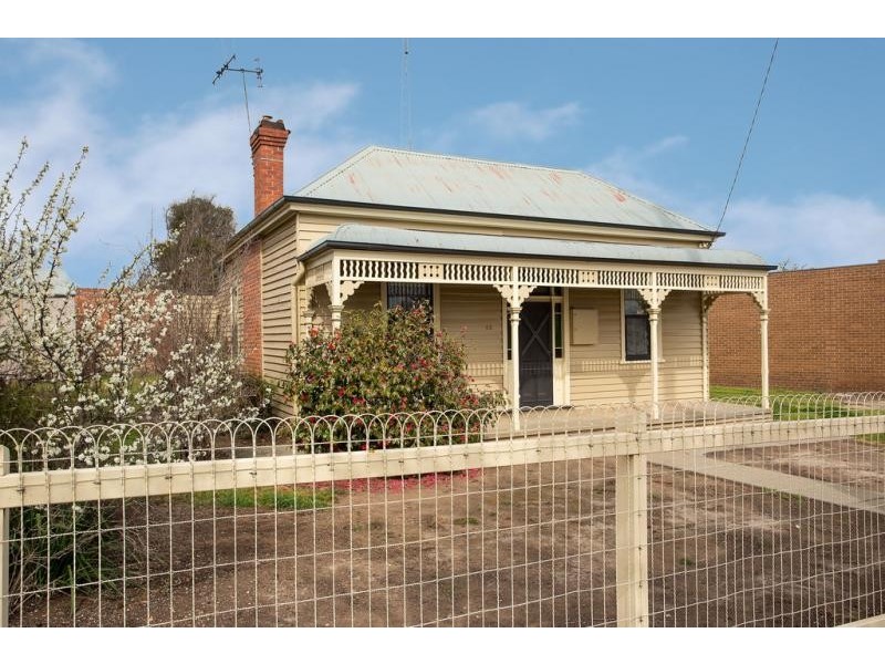 52 McIvor Road, Bendigo VIC 3550