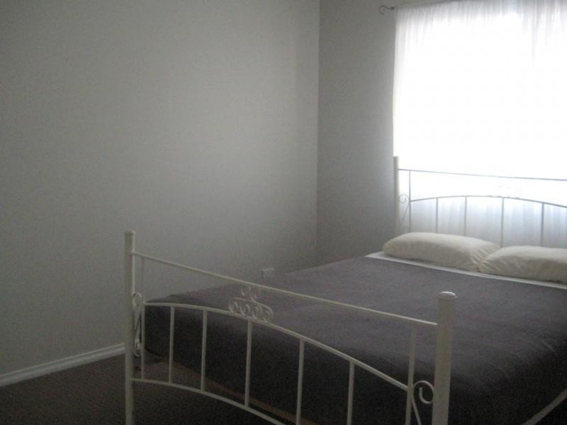 27 Irontree Close, Kangaroo Flat VIC 3555