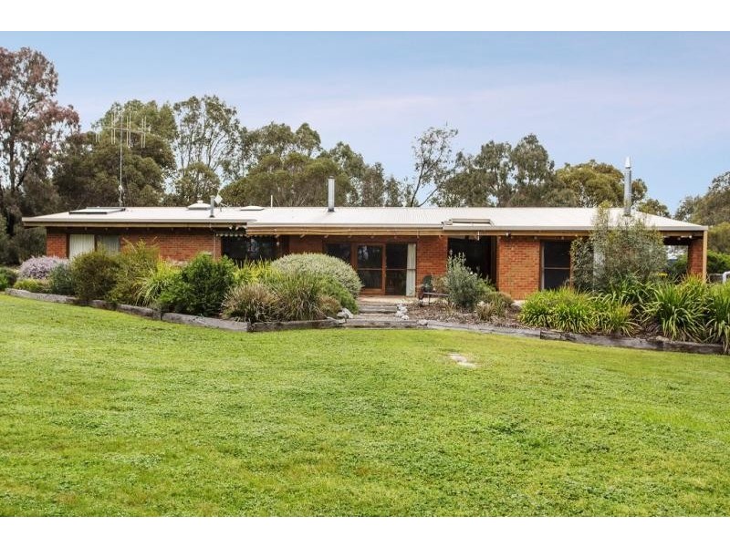 84 Beilharz Road, Ravenswood VIC 3453