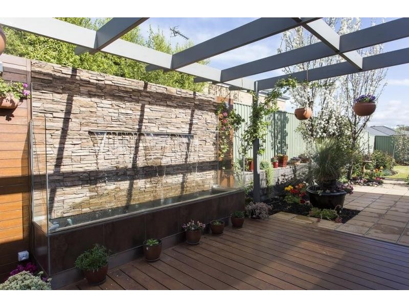 25 Lanark Drive, Junortoun VIC 3551