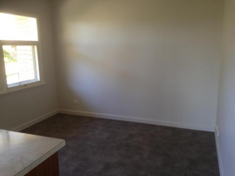 19 Leigh Avenue, Flora Hill VIC 3550