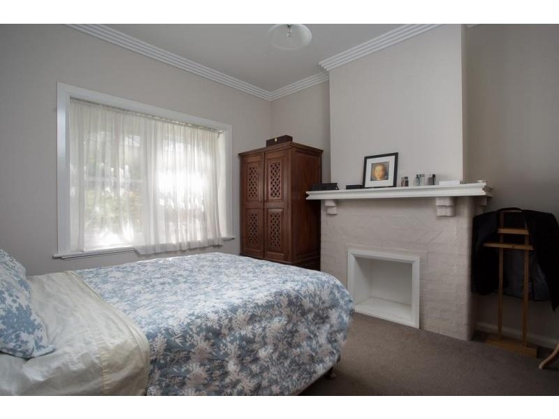 77 Mackenzie Street, Bendigo VIC 3550