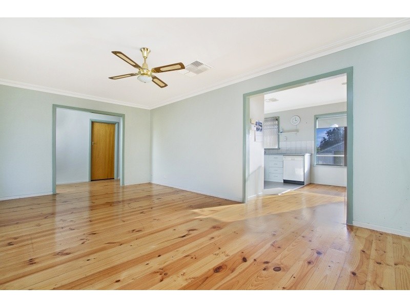 60 Adam Street, Quarry Hill VIC 3550