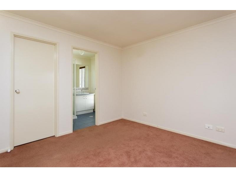 57 Daniel Drive, Golden Square VIC 3555