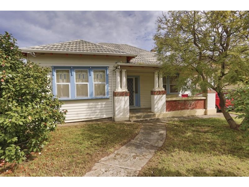 42 Somerville Street, Flora Hill VIC 3550