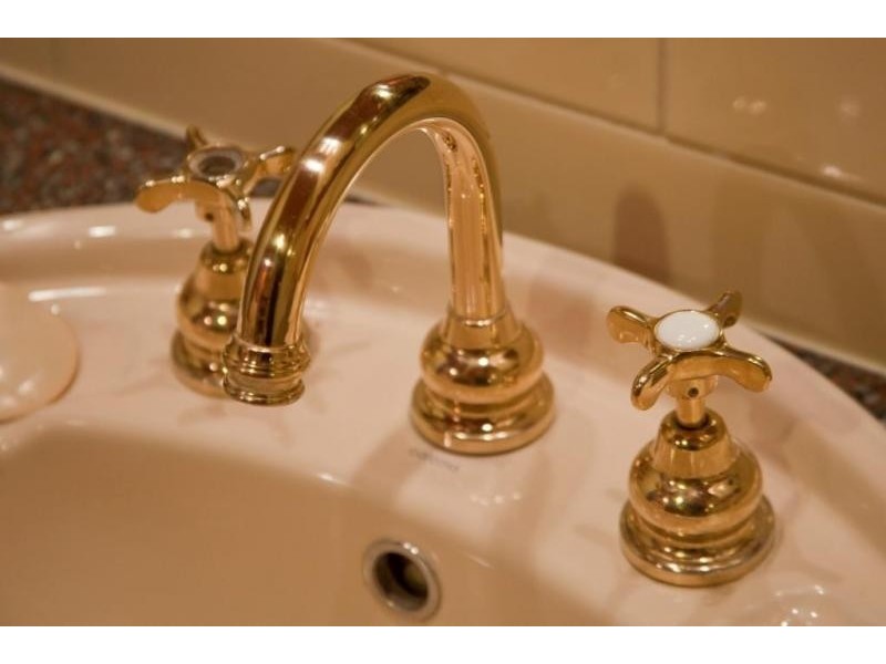 6 Brougham Street, Quarry Hill VIC 3550