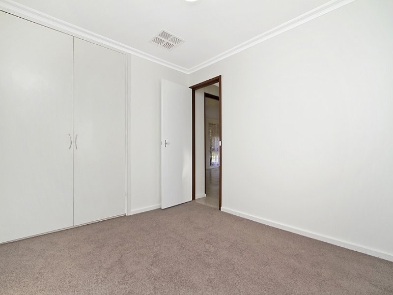 2/129 Havlin Street East, Flora Hill VIC 3550