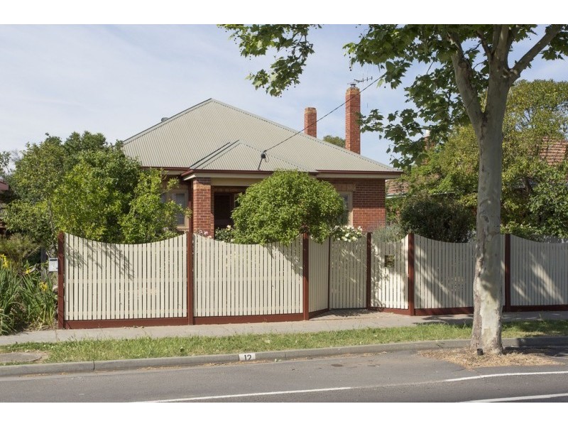 12 Townsend Street, Flora Hill VIC 3550