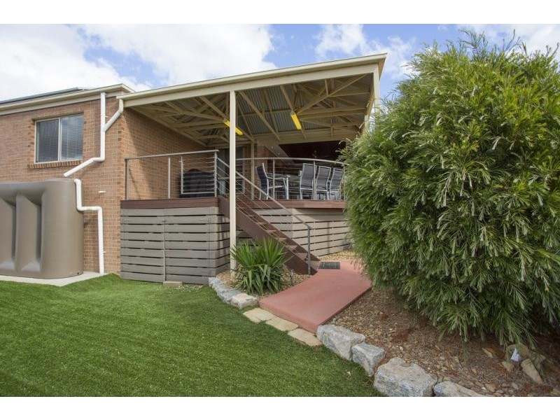 16 Irrabella Place, Kangaroo Flat VIC 3555