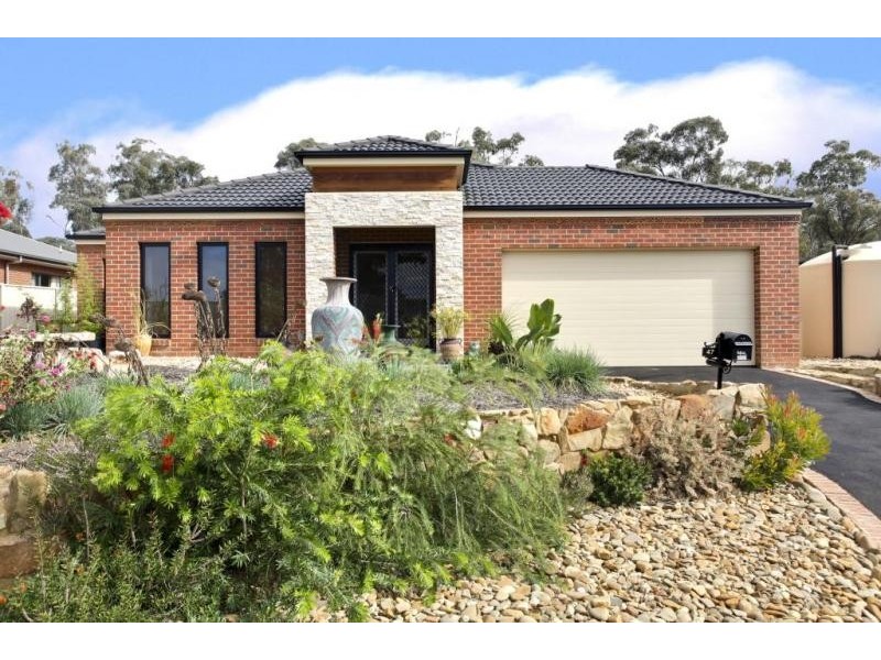 47 Arthurs Crescent, Strathfieldsaye VIC 3551