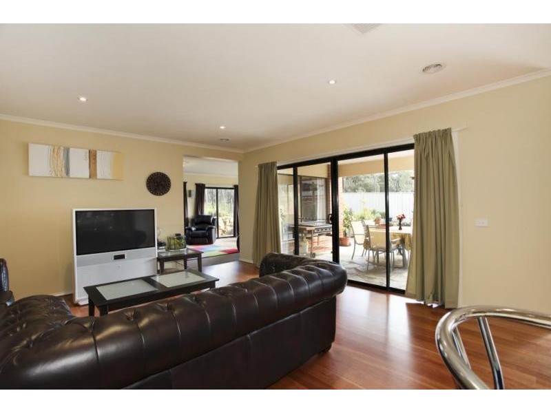47 Arthurs Crescent, Strathfieldsaye VIC 3551