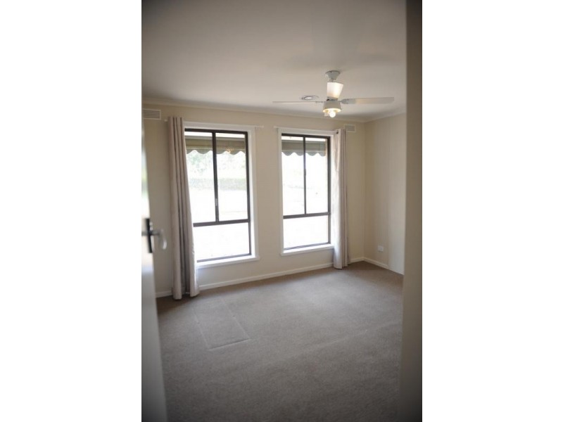 194 Upper California Gully Road, Eaglehawk VIC 3556