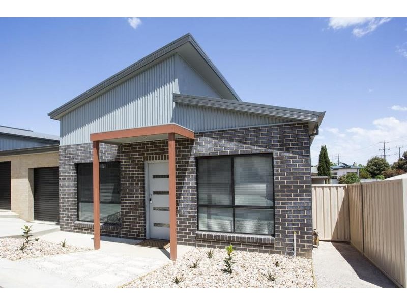 2/71 Allingham Street, Golden Square VIC 3555
