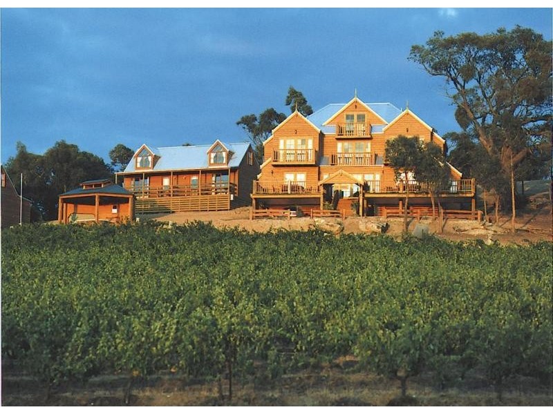 188 Mountain Creek Road, Moonambel VIC 3478