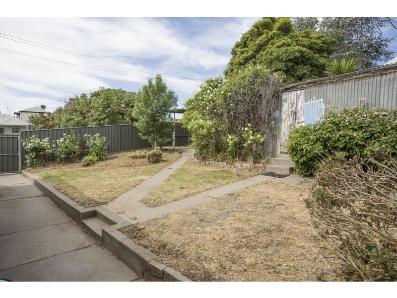 20 Murphy Street, Kennington VIC 3550
