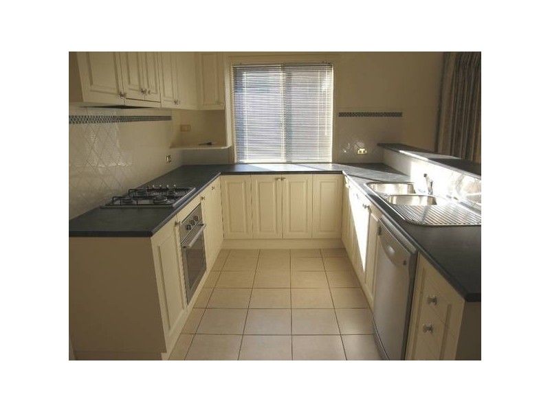 1 Bramley Place, Strathdale VIC 3550