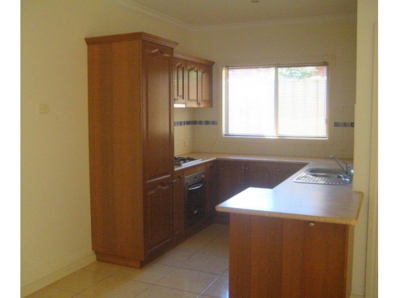 5/4 Keck Street, Flora Hill VIC 3550