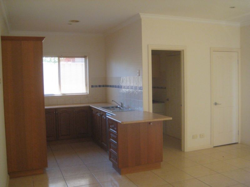 5/4 Keck Street, Flora Hill VIC 3550