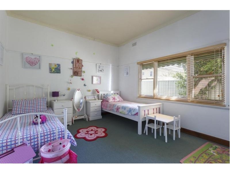 102 Havlin Street West, Quarry Hill VIC 3550