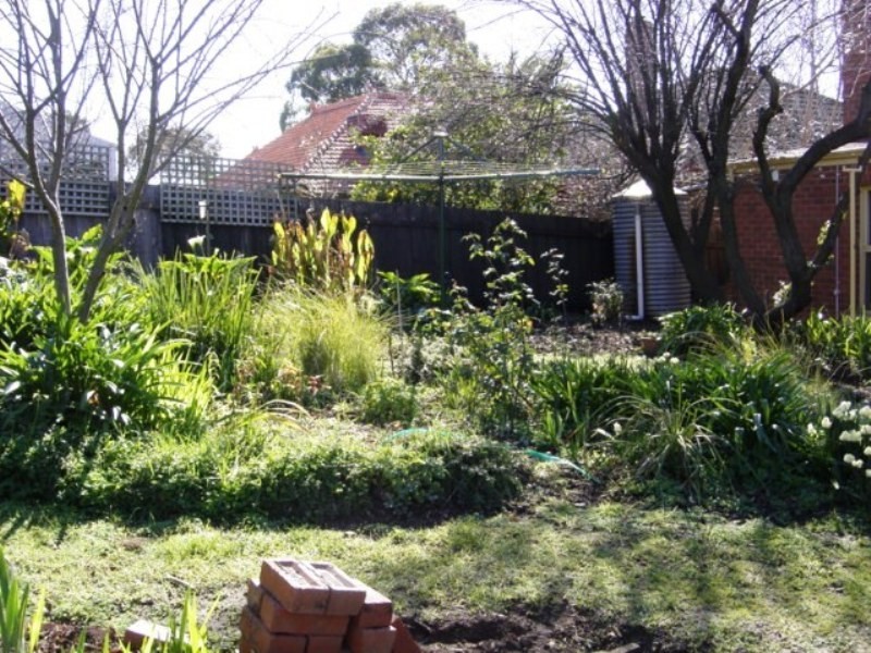 4 Carpenter Street, Quarry Hill VIC 3550