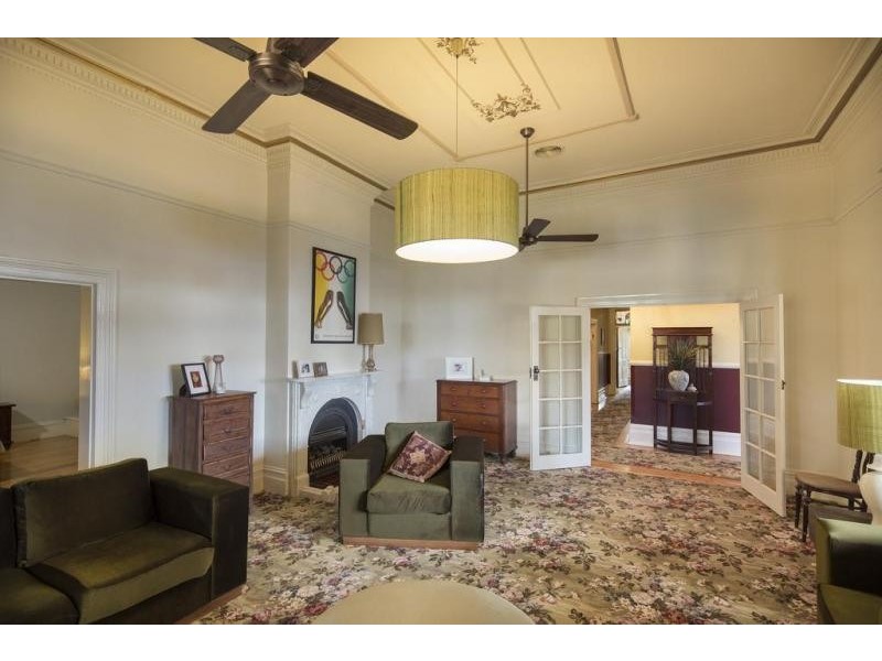 55 Palmerston Street, Quarry Hill VIC 3550