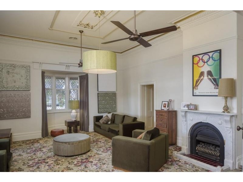 55 Palmerston Street, Quarry Hill VIC 3550